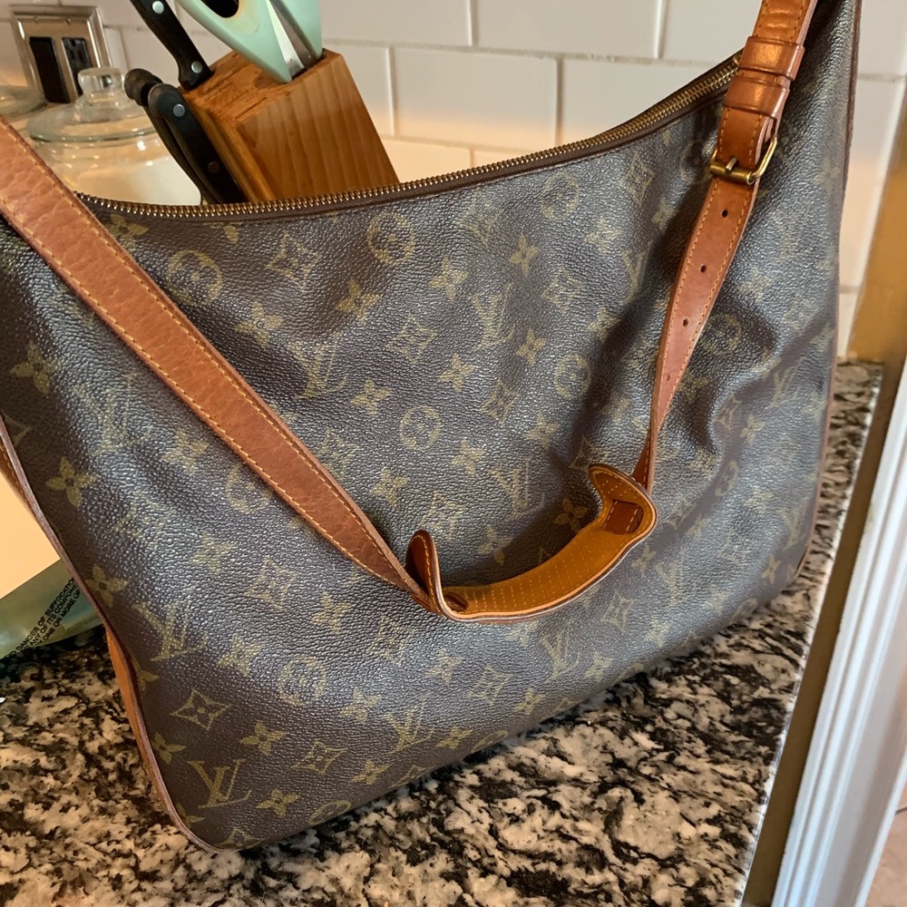Authentic LV
